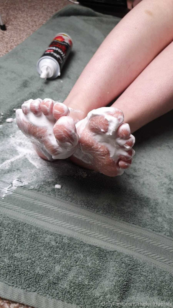 Photo by thekinkfaeriex published on October 16,2023 00:15:23 - BestThots