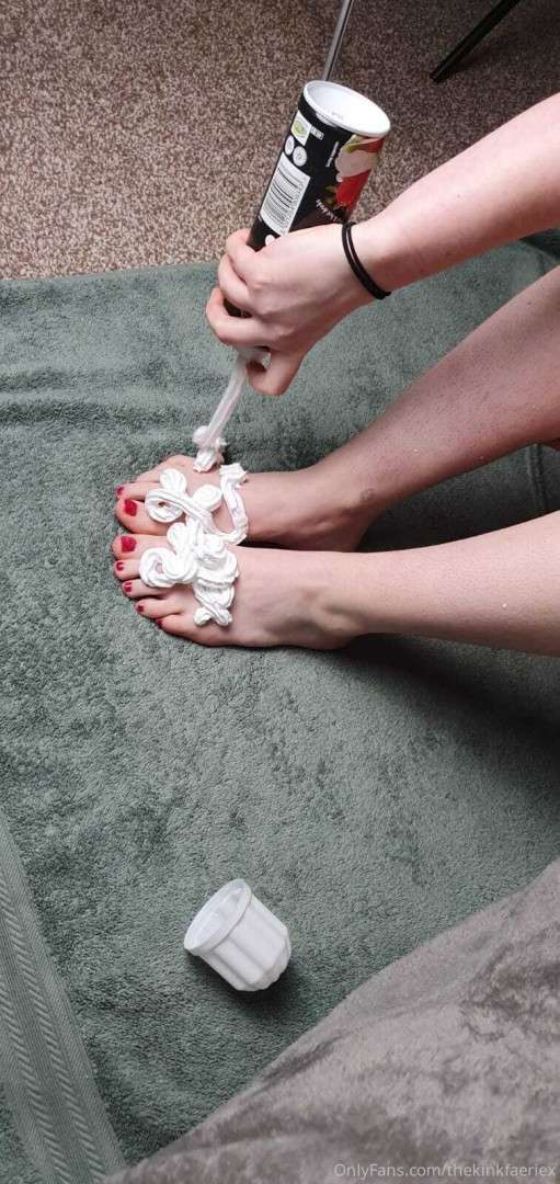 Photo by thekinkfaeriex published on October 16,2023 00:40:04 - BestThots