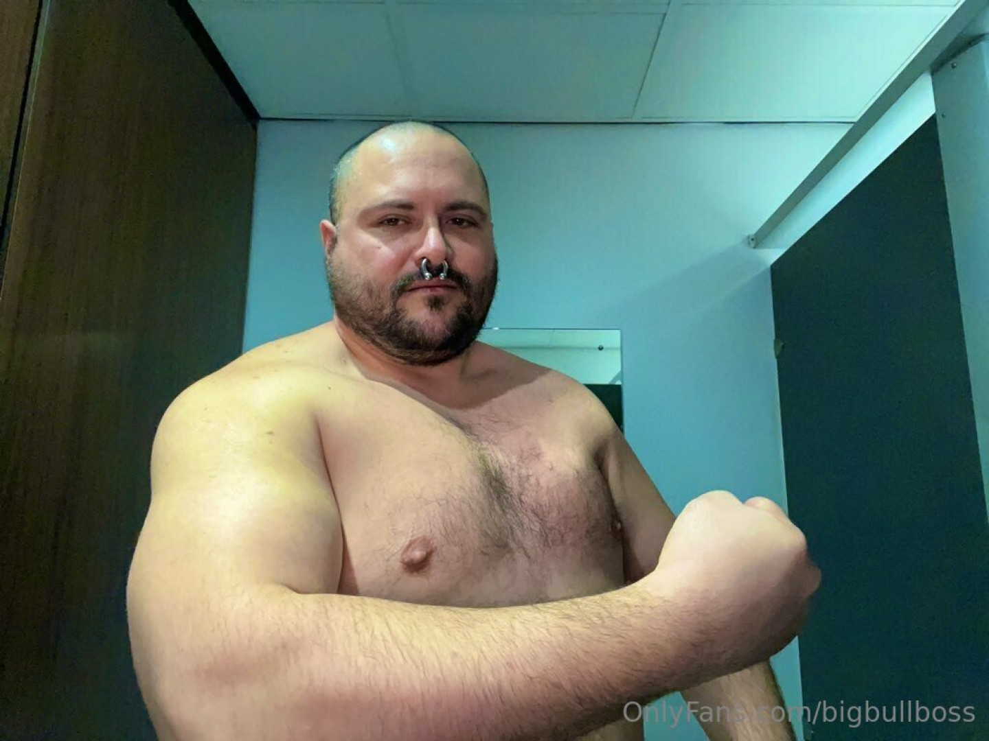 Photo by bigbullboss published on October 17,2023 08:28:54 - BestThots