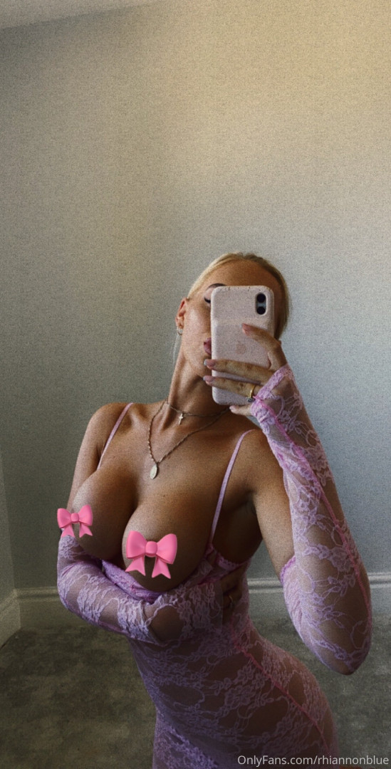 Photo by rhiannonblue published on October 17,2023 00:34:16 - BestThots