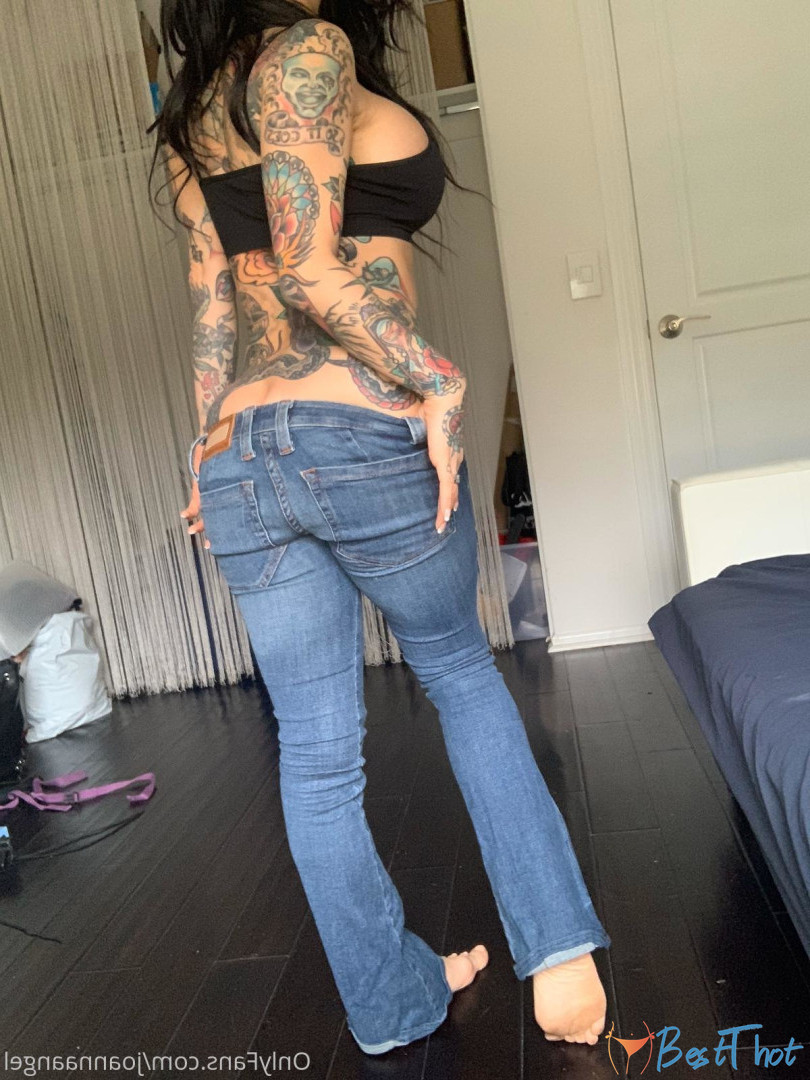 Photo by joannaangel published on December 10,2024 17:08:03 - BestThots