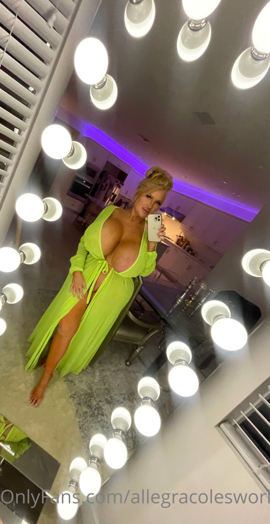 Photo by allegracolesworld published on November 20,2023 20:40:25 - BestThots