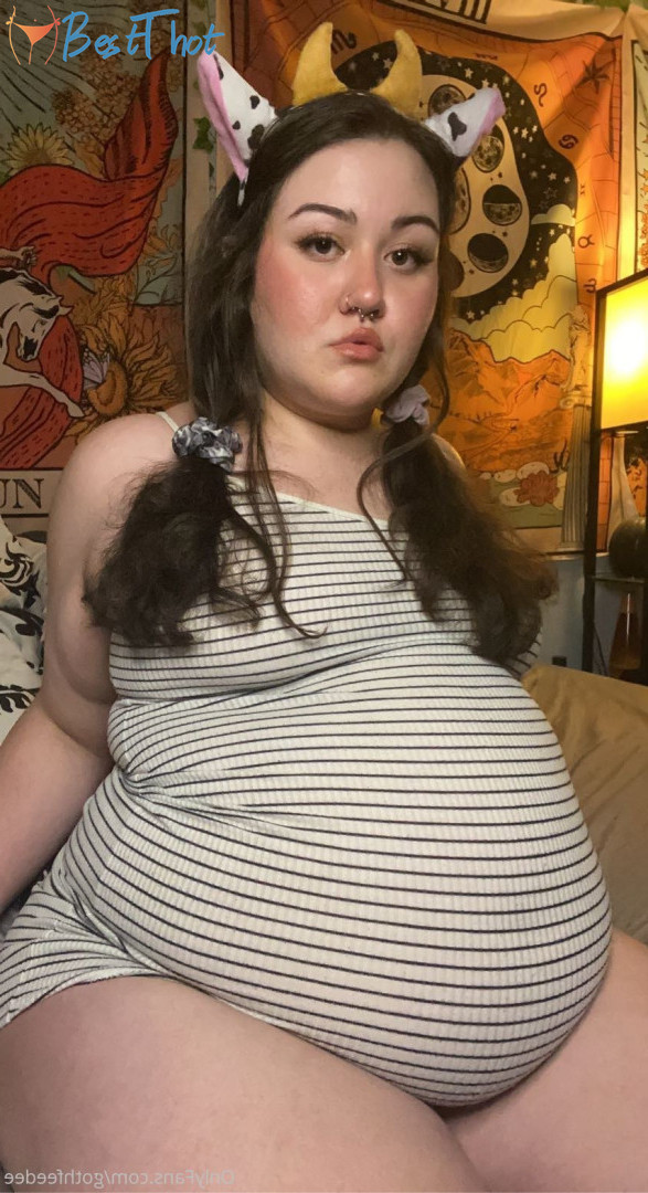 Photo by gothfeedee published on December 27,2024 21:12:39 - BestThots