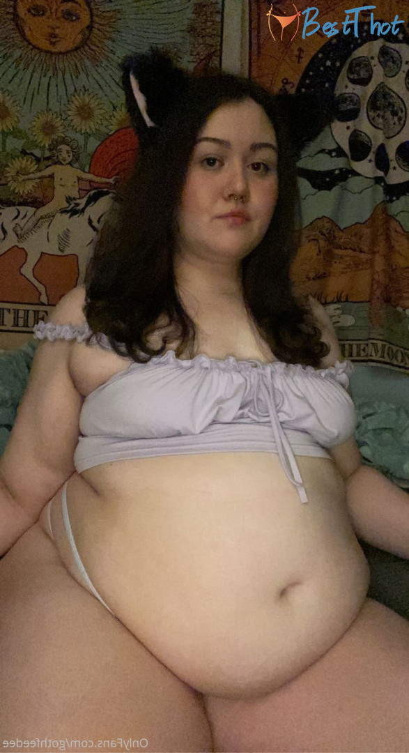 Photo by gothfeedee published on December 27,2024 21:13:31 - BestThots