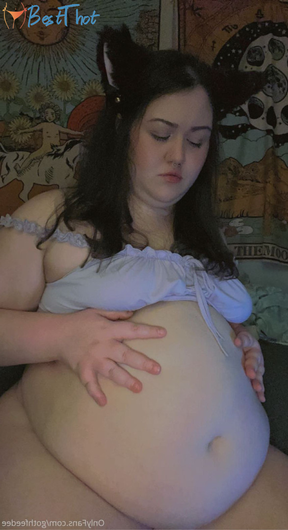 Photo by gothfeedee published on December 27,2024 21:14:54 - BestThots