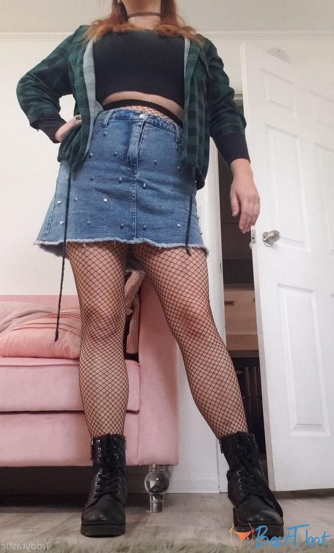 Photo by tiddytastic published on December 23,2024 21:12:25 - BestThots