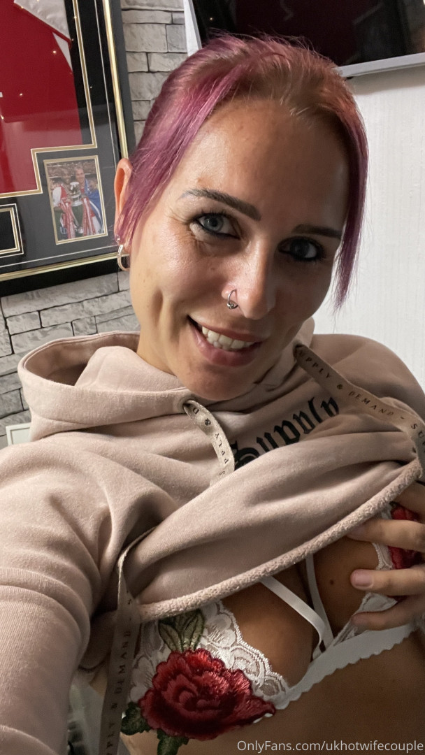 Photo by ukhotwifecouple published on October 15,2023 13:56:14 - BestThots