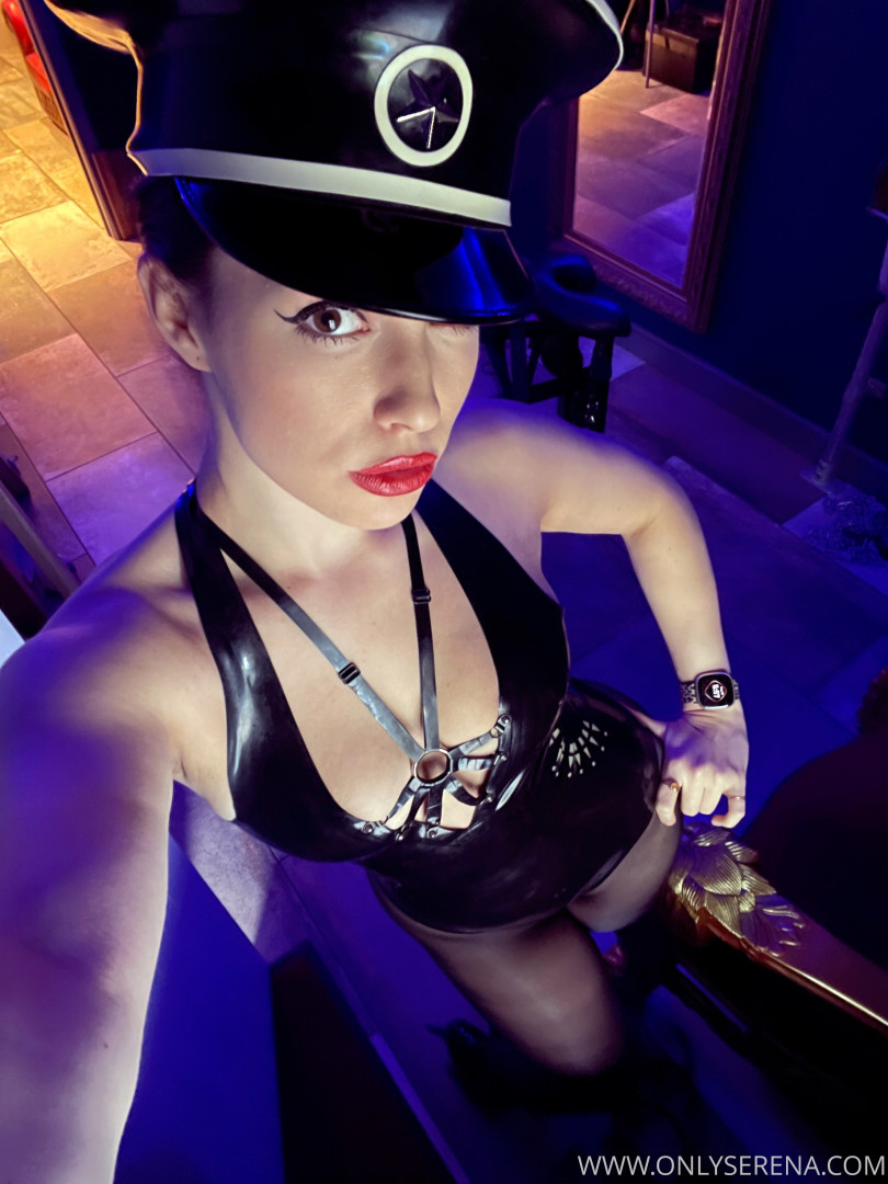 Photo by gynarchygoddess published on May 26,2023 07:53:57 - BestThots