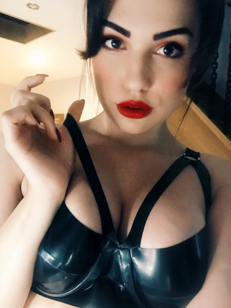 Photo by gynarchygoddess published on May 26,2023 07:55:10 - BestThots
