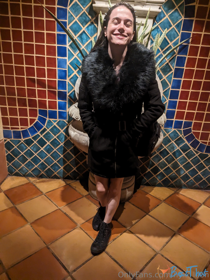 Photo by nyxi_leon published on January 25,2025 03:02:03 - BestThots