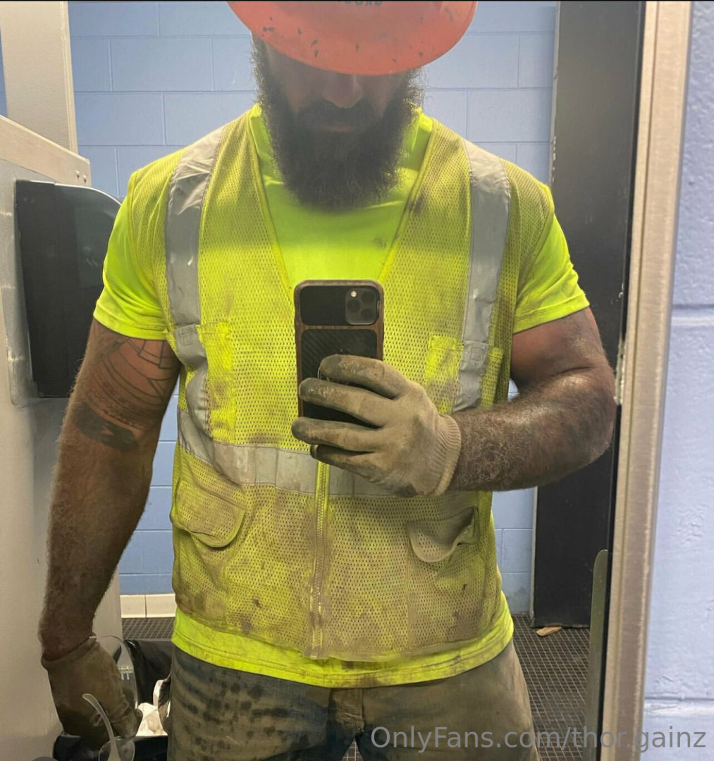 Photo by thor.gainz published on October 11,2023 01:50:05 - BestThots