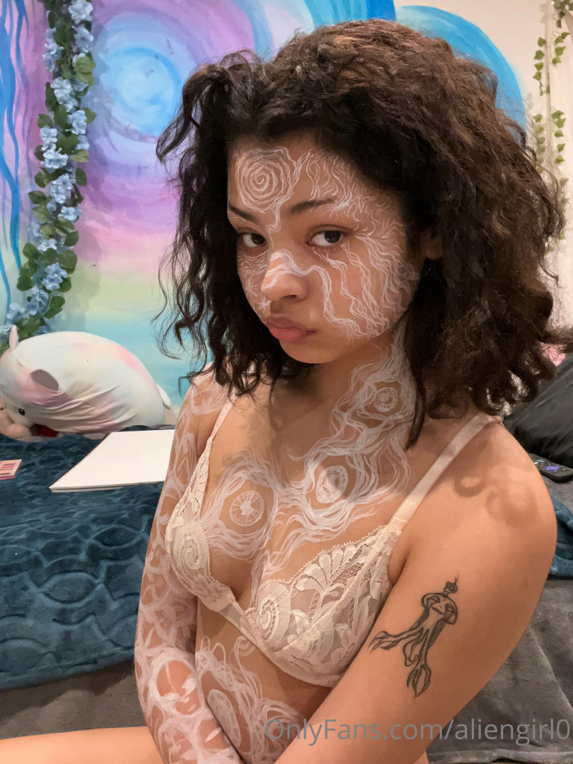 Photo by aliengirl0 published on June 24,2023 08:29:51 - BestThots