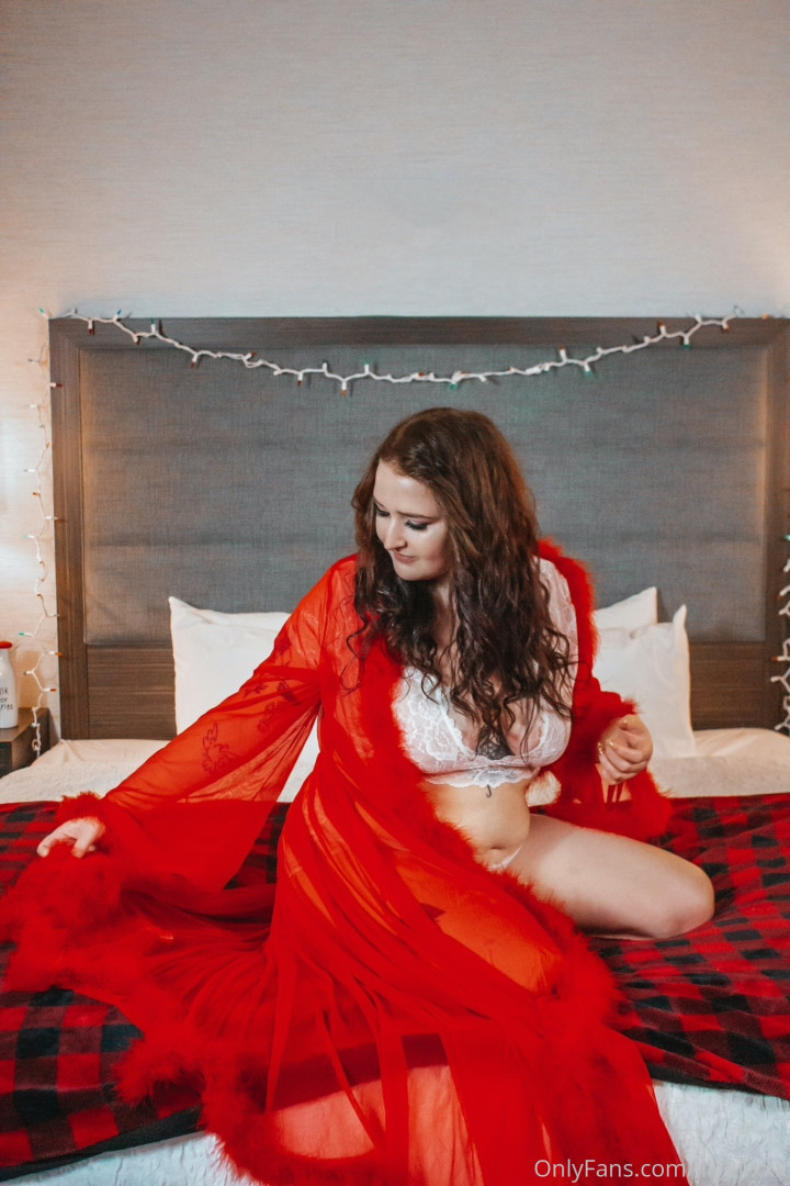 Photo by lily21xxx published on June 7,2023 21:14:02 - BestThots