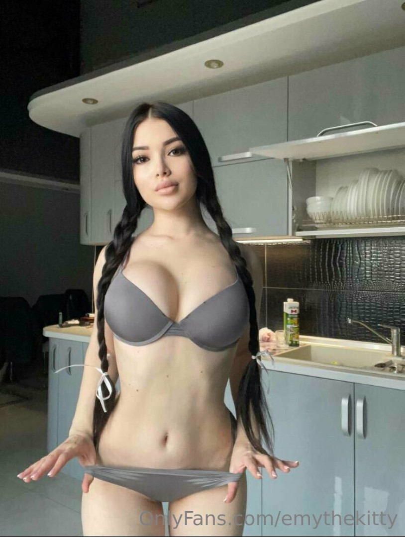 Photo by emythekitty published on January 13,2024 17:52:48 - BestThots