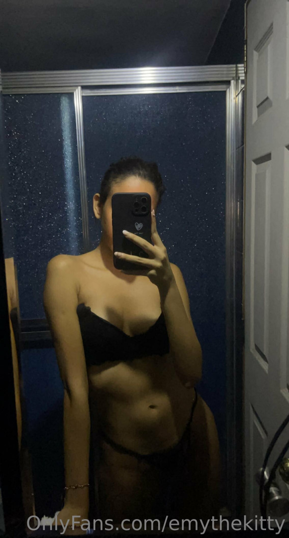 Photo by emythekitty published on January 13,2024 17:52:50 - BestThots