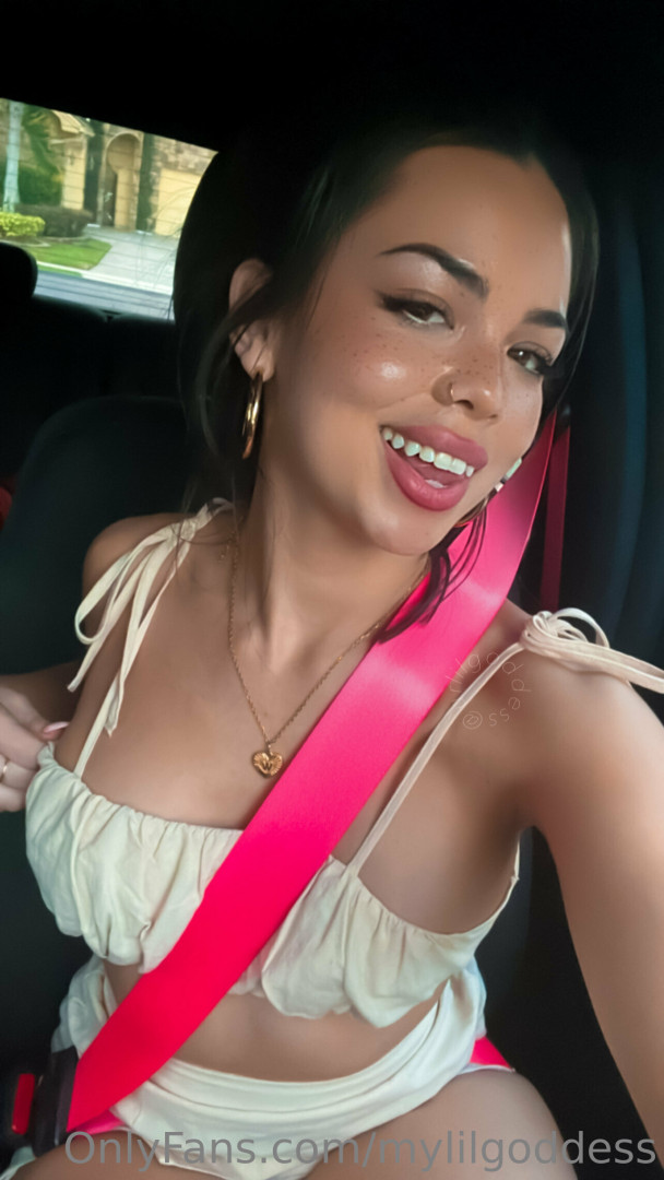 Photo by mylilgoddess published on July 6,2023 15:46:37 - BestThots