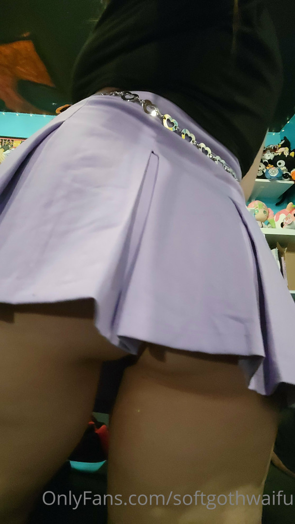 Photo by softgothwaifu published on May 17,2023 20:17:31 - BestThots