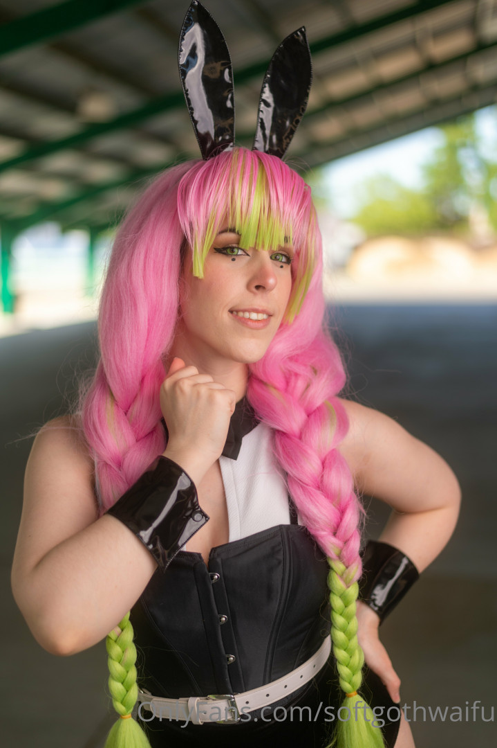 Photo by softgothwaifu published on May 17,2023 20:31:53 - BestThots