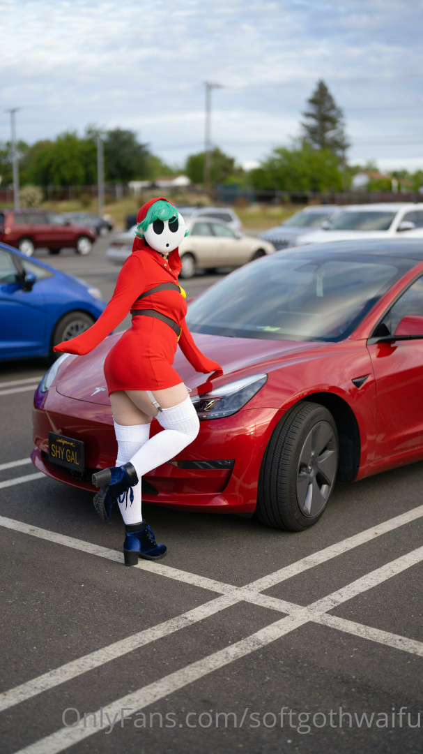 Photo by softgothwaifu published on May 17,2023 20:32:04 - BestThots