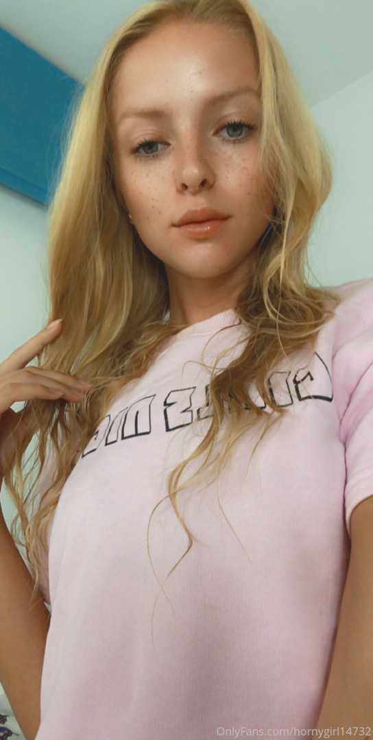 Photo by hornygirl14732 published on October 15,2023 11:06:34 - BestThots