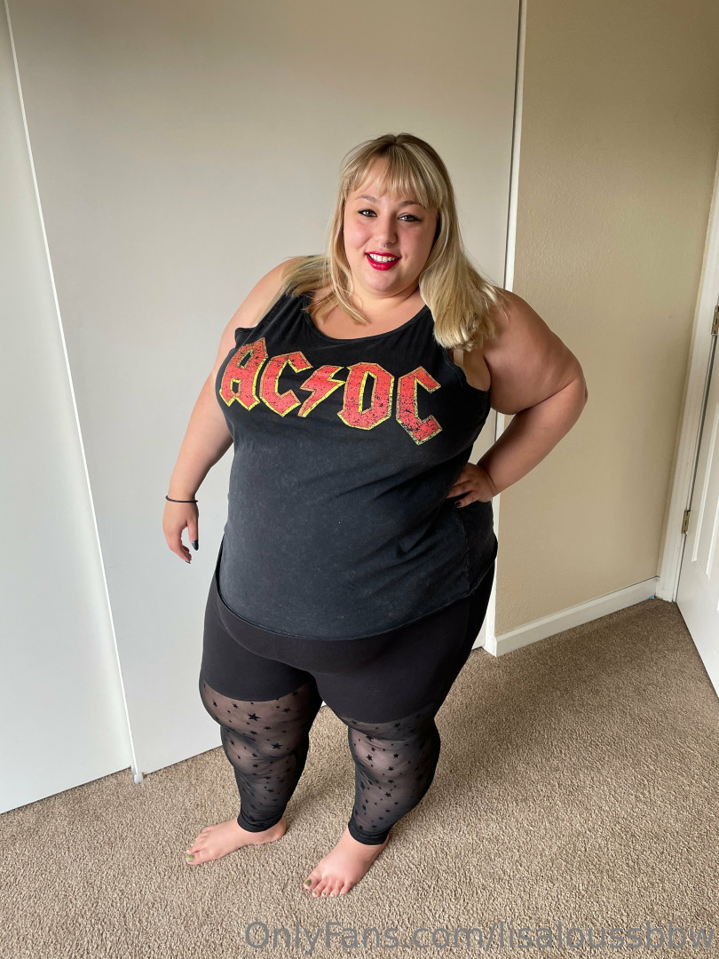 Photo by lisaloussbbw published on July 8,2023 05:48:56 - BestThots
