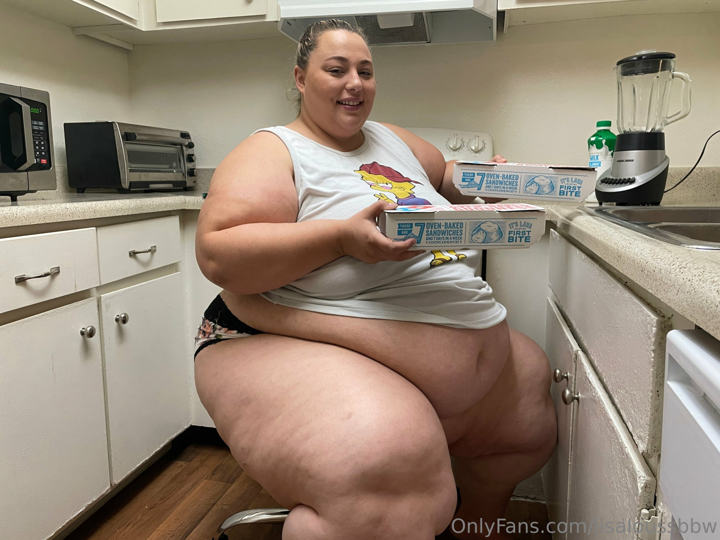 Photo by lisaloussbbw published on July 8,2023 05:57:50 - BestThots