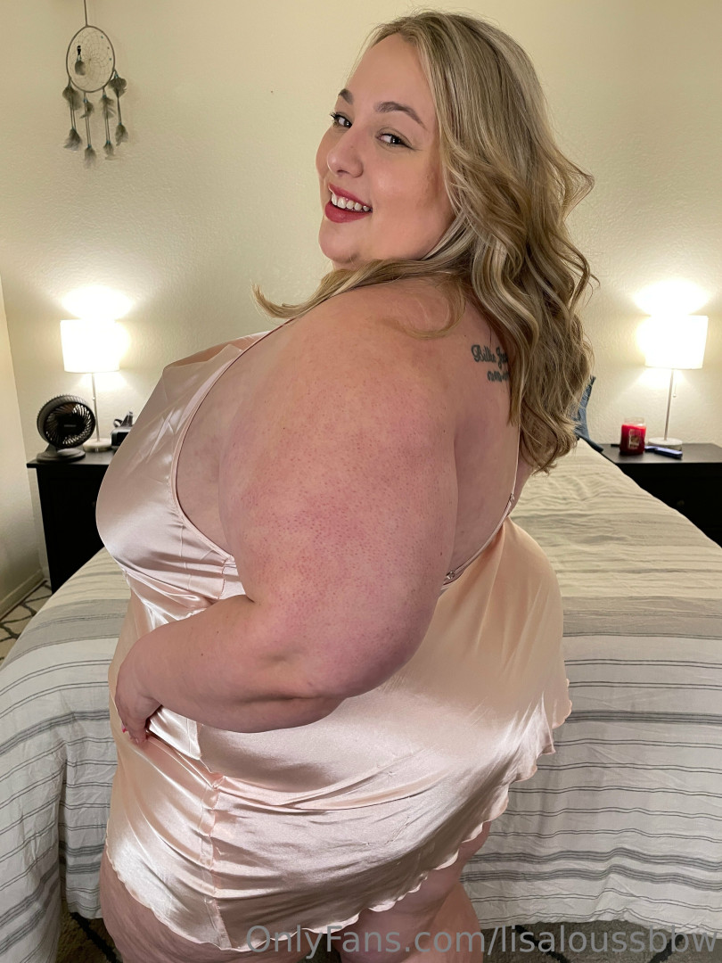 Photo by lisaloussbbw published on July 8,2023 06:05:05 - BestThots
