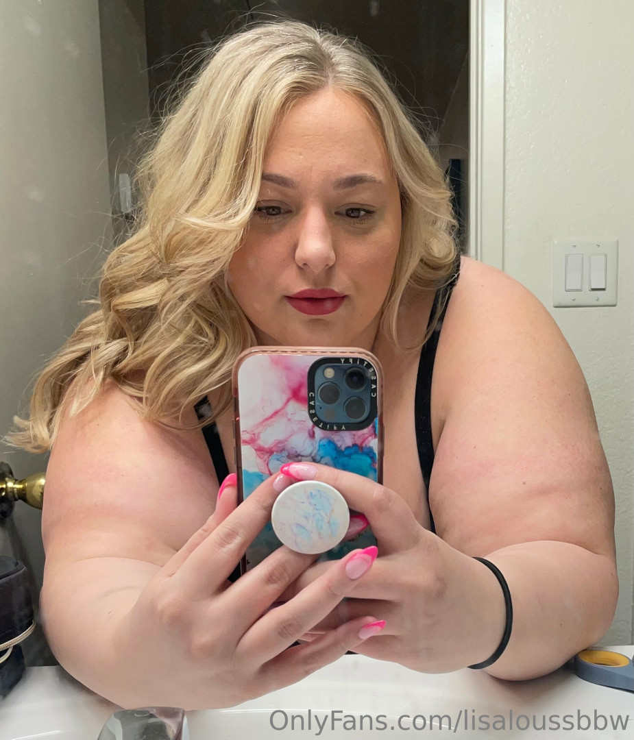 Photo by lisaloussbbw published on July 8,2023 06:07:01 - BestThots