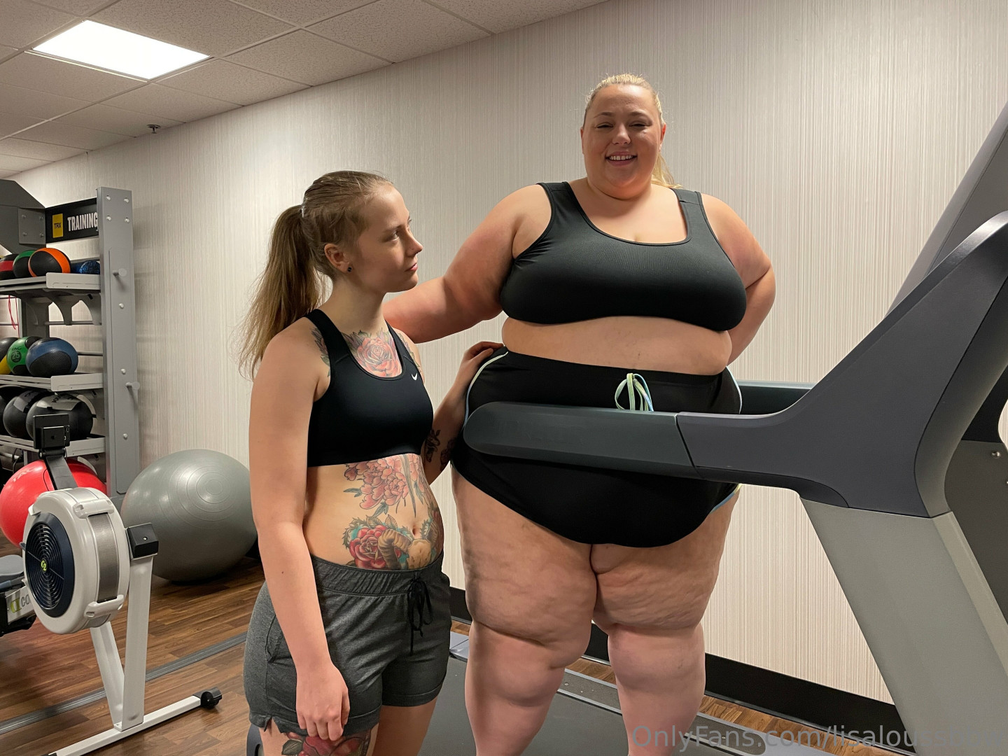 Photo by lisaloussbbw published on July 8,2023 06:11:42 - BestThots