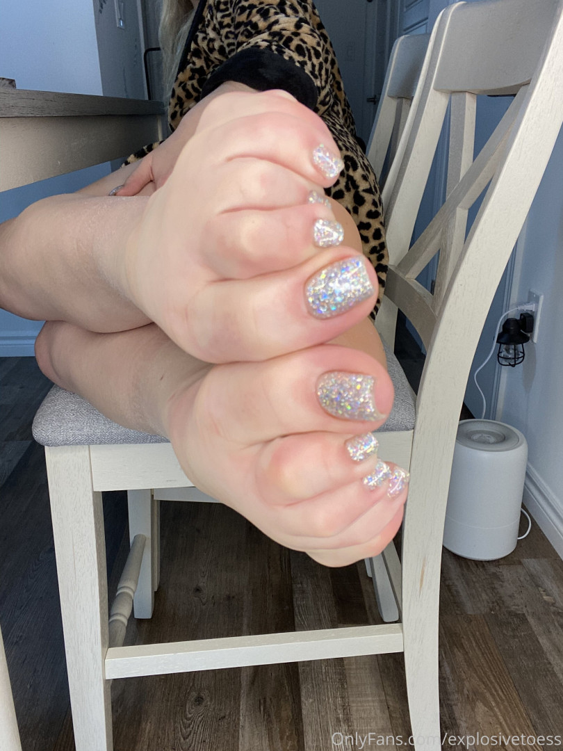 Photo by explosivetoess published on January 14,2024 16:40:35 - BestThots