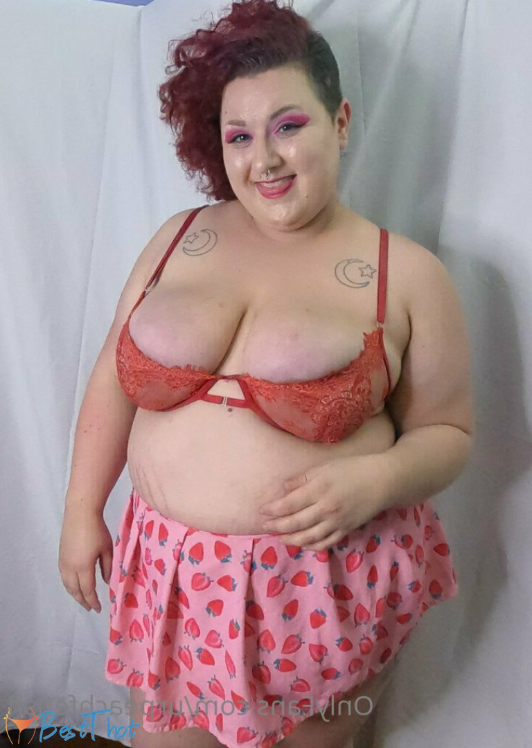 Photo by urpeachfetish published on December 23,2024 16:10:33 - BestThots