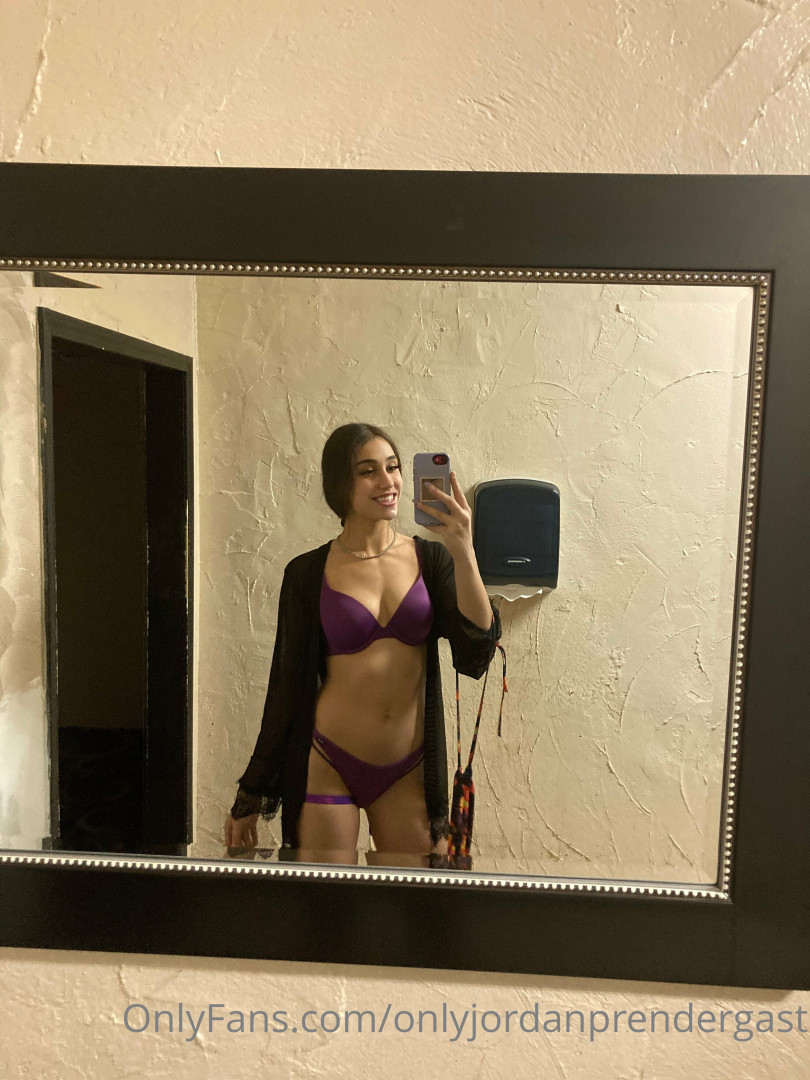 Photo by onlyjordanprendergast published on June 6,2023 15:38:12 - BestThots