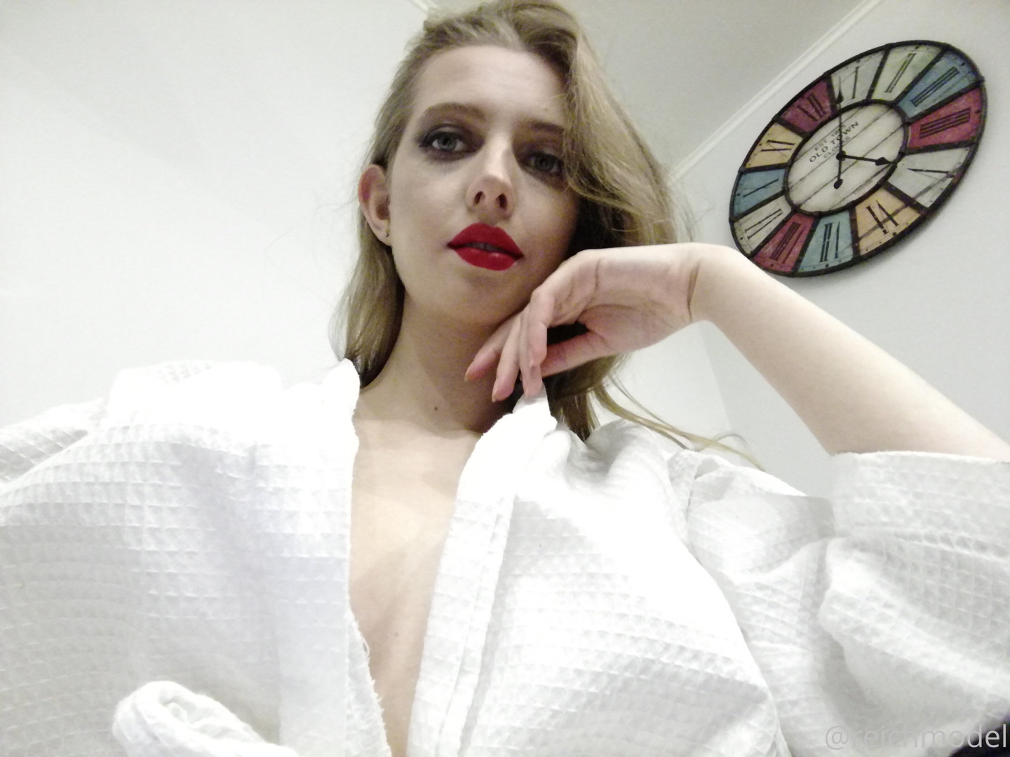 Photo by katalinora published on October 16,2023 20:24:09 - BestThots