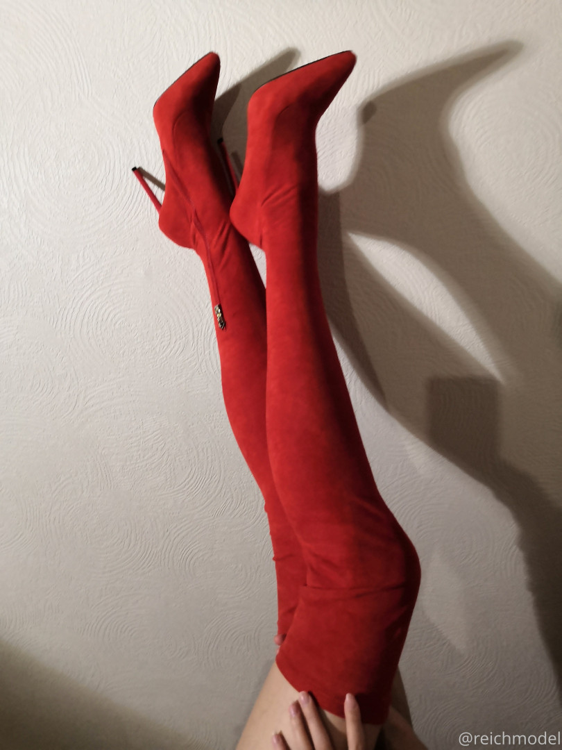 Photo by katalinora published on October 16,2023 21:47:38 - BestThots