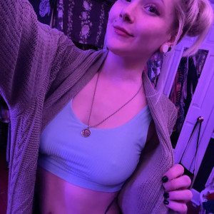 ellieraecbfree #9202853