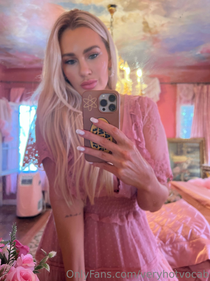 Photo by veryhotvocab published on July 1,2023 07:46:47 - BestThots