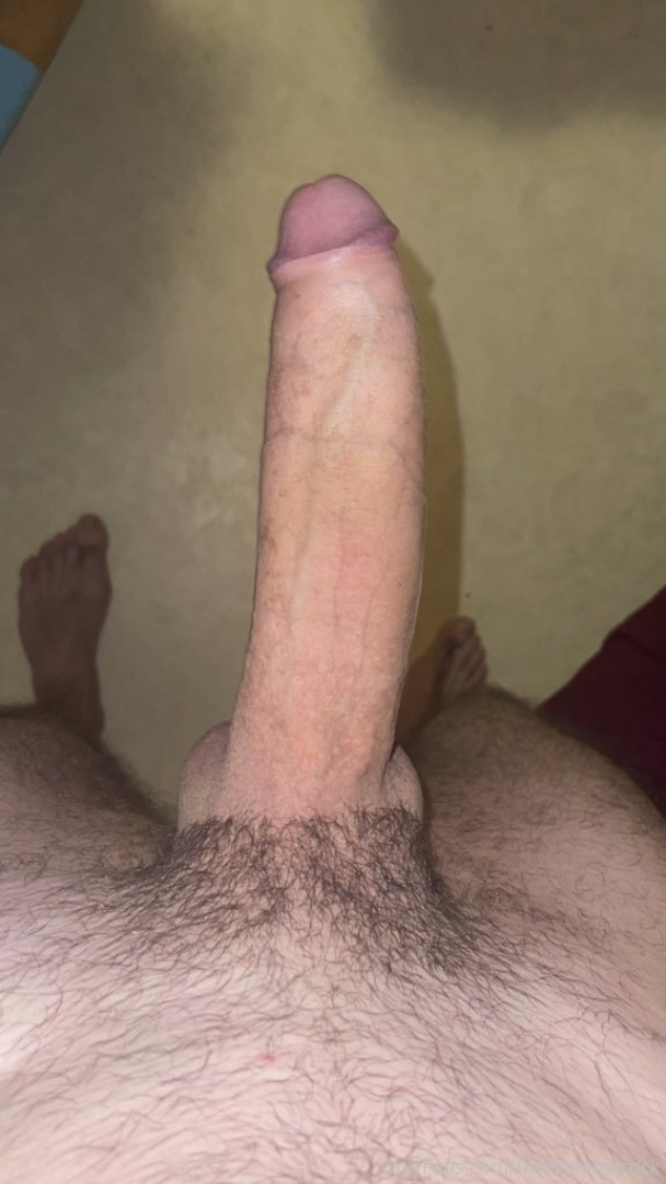 Photo by frenchhugecock published on January 15,2024 10:08:27 - BestThots