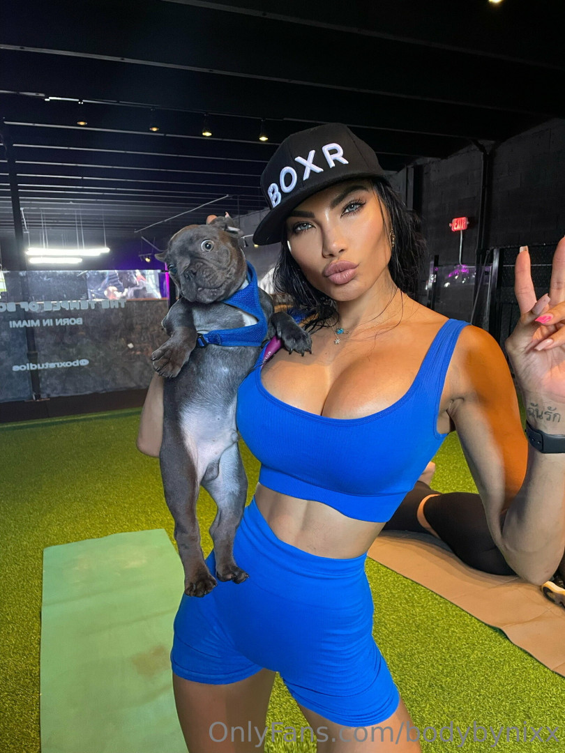 Photo by bodybynixx published on October 12,2023 02:12:08 - BestThots