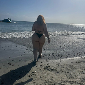 curvycoochie #2022705