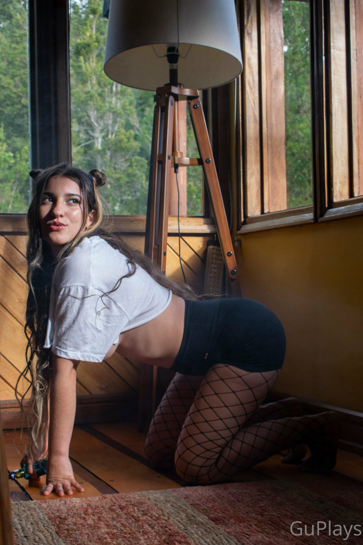 Photo by guplays published on October 15,2023 20:08:38 - BestThots