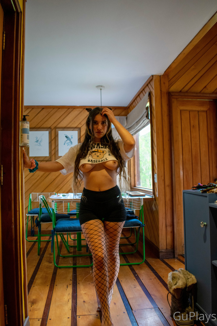 Photo by guplays published on October 15,2023 22:50:35 - BestThots