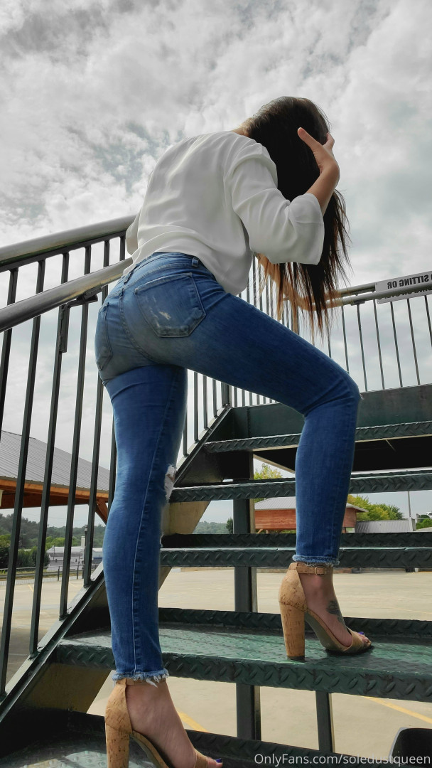 Photo by soledustqueen published on August 14,2023 17:58:57 - BestThots