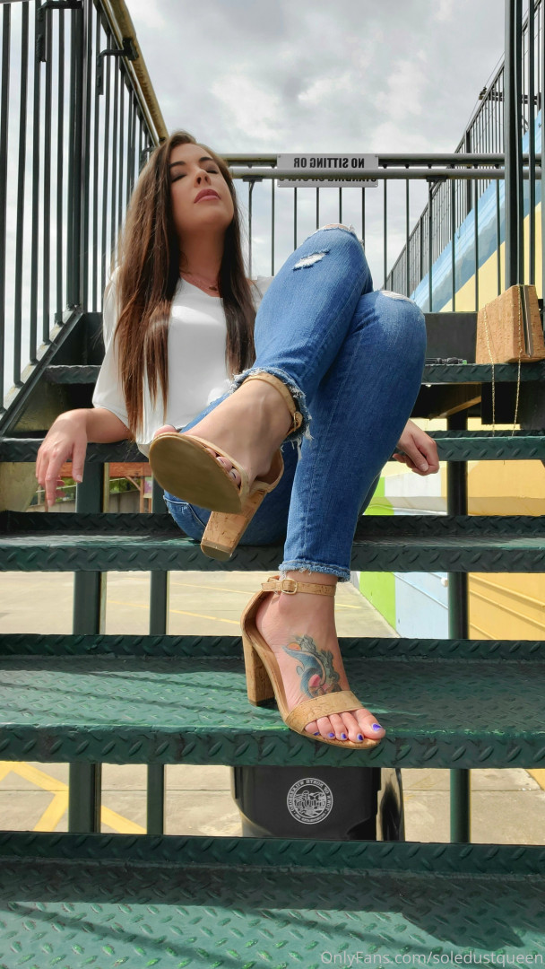 Photo by soledustqueen published on August 14,2023 18:00:55 - BestThots