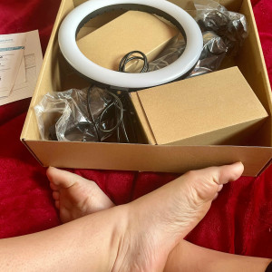 jemsbigfeet #1095341