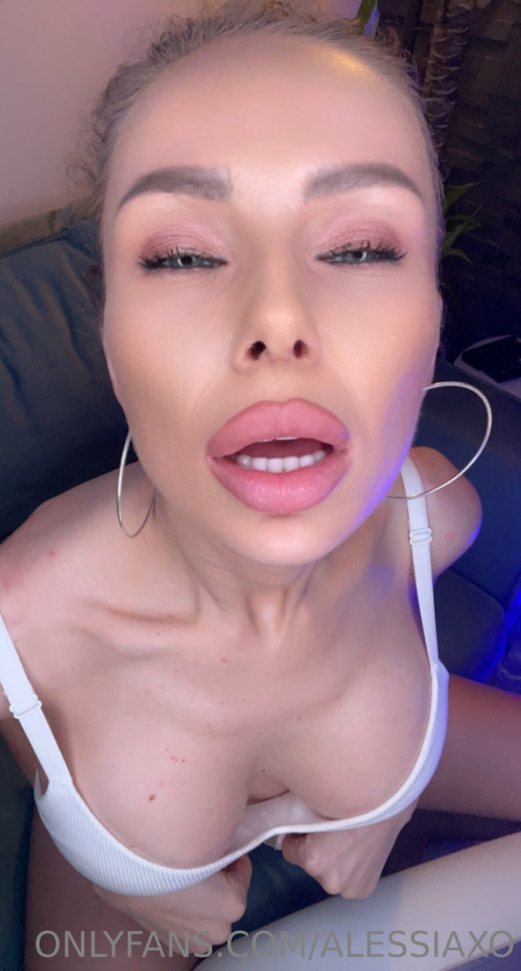 Photo by alessiaxo published on July 22,2023 07:41:58 - BestThots