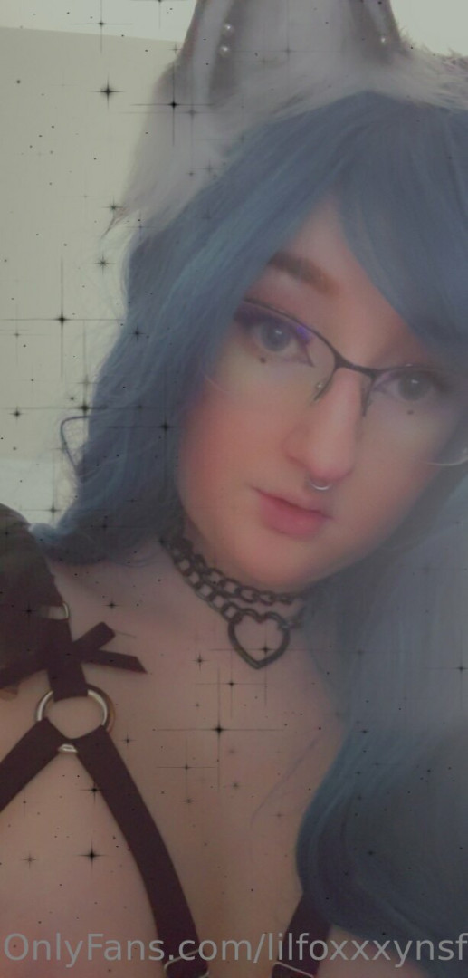 Photo by lilfoxxxynsfw published on May 22,2023 21:08:06 - BestThots