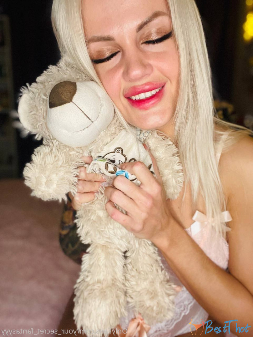 Photo by your_secret_fantasyyy published on December 13,2024 02:05:51 - BestThots