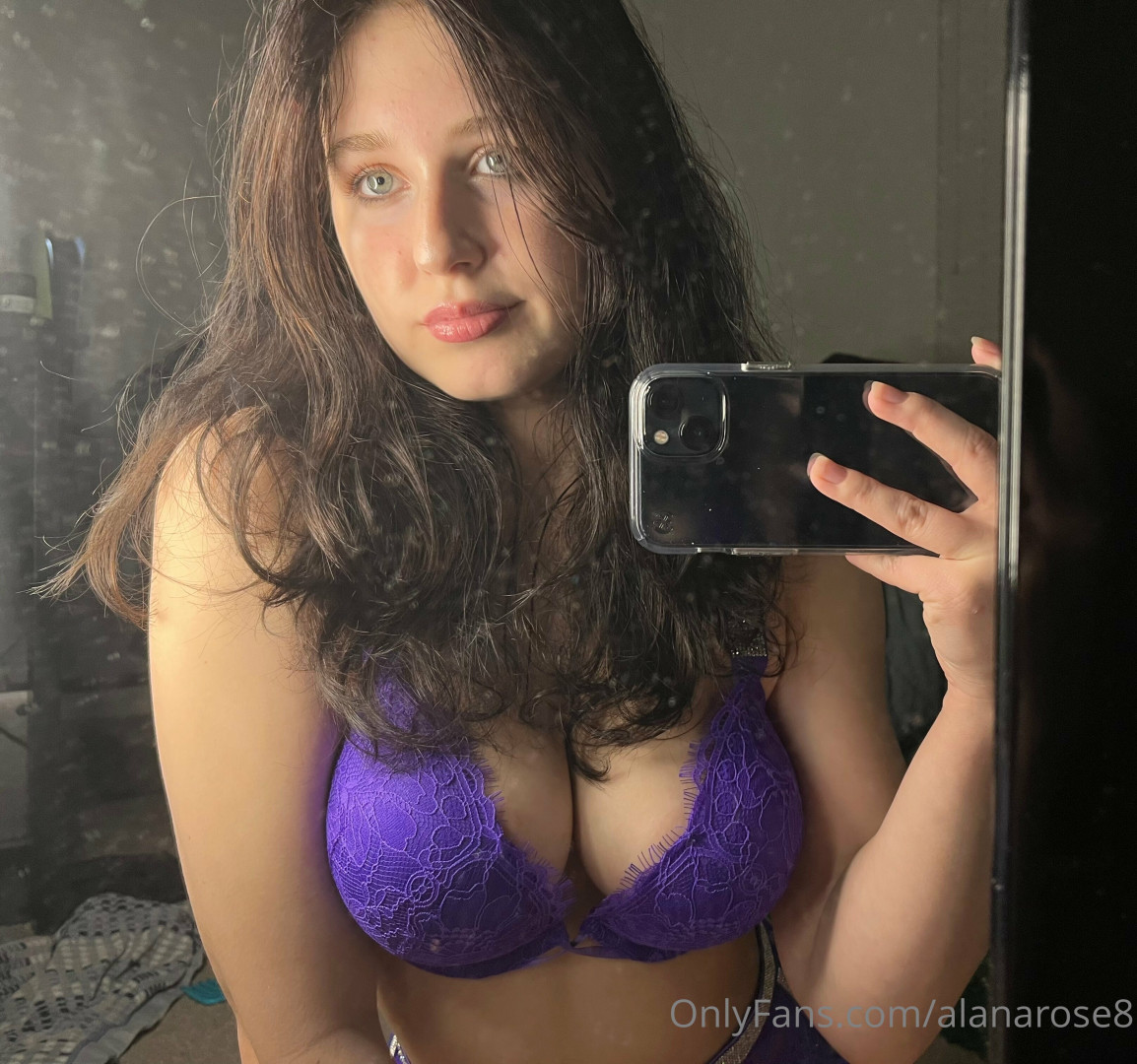 Photo by alanarose8 published on November 20,2023 13:16:51 - BestThots