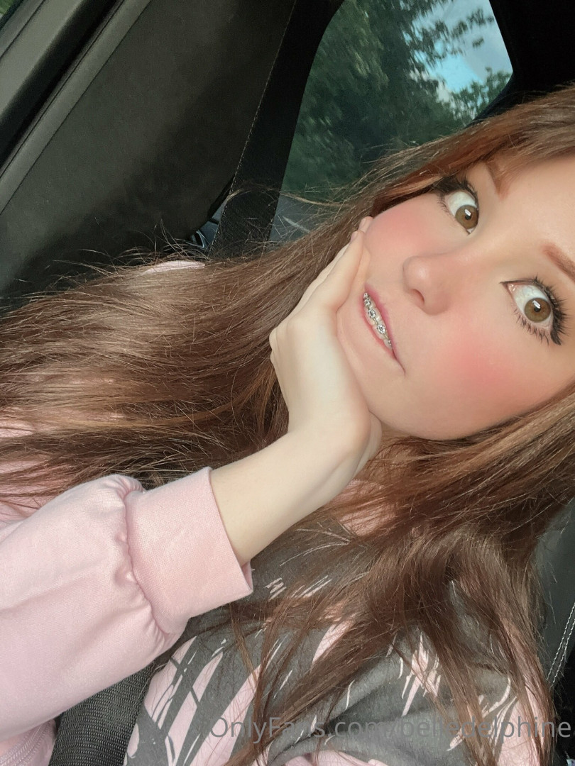 Photo by belledelphine published on December 11,2023 19:15:33 - BestThots
