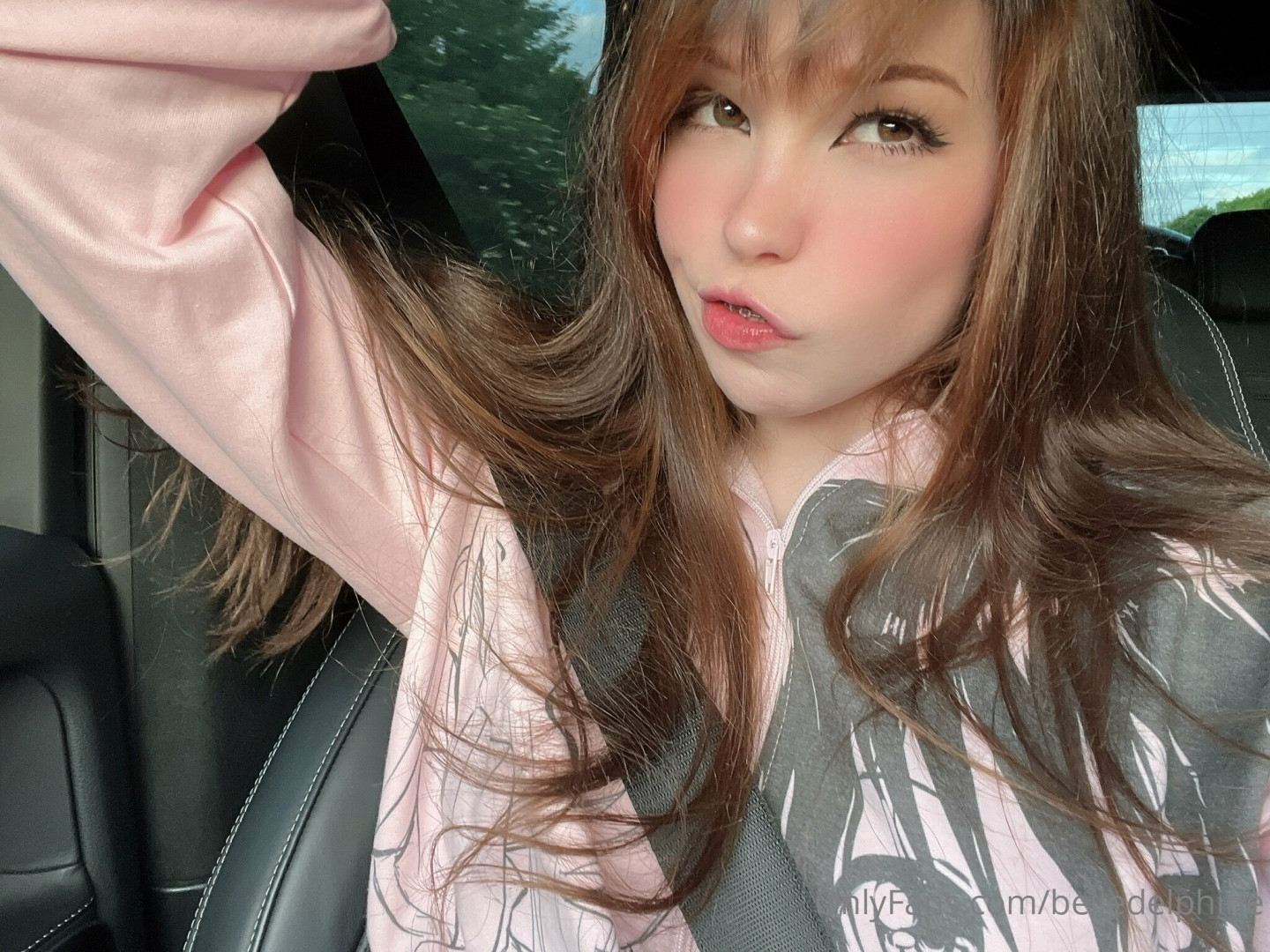 Photo by belledelphine published on December 11,2023 19:15:34 - BestThots